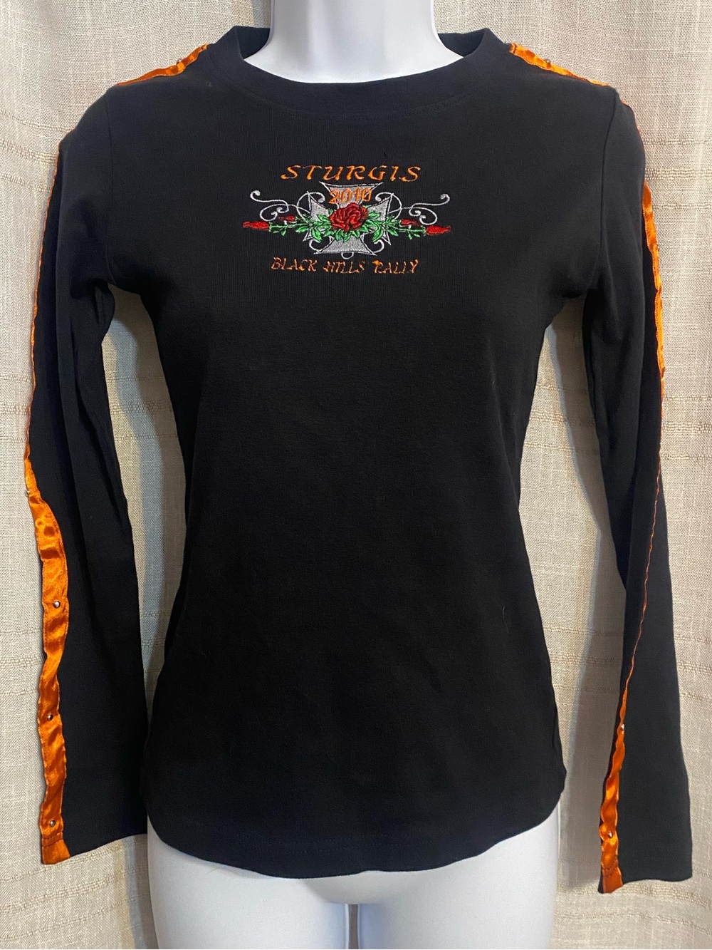 Biker Design Sturgis 2010 Rose Cross Studded Sleeve Top Women’s S